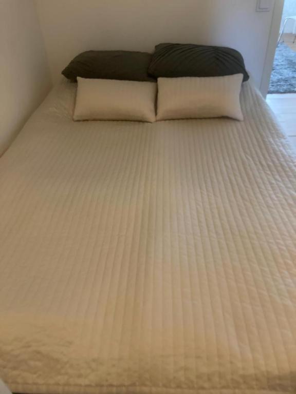 Mehri Bed & Breakfast Uppsala Exterior photo